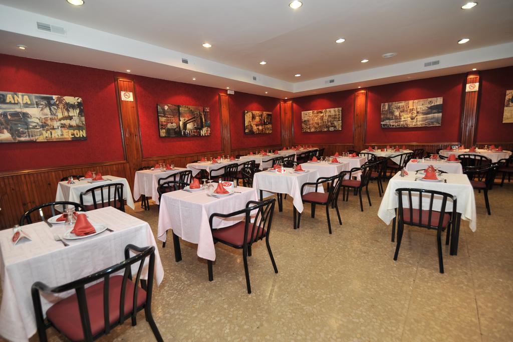 Hostal Goyma II San Fernando De Henares Exterior photo