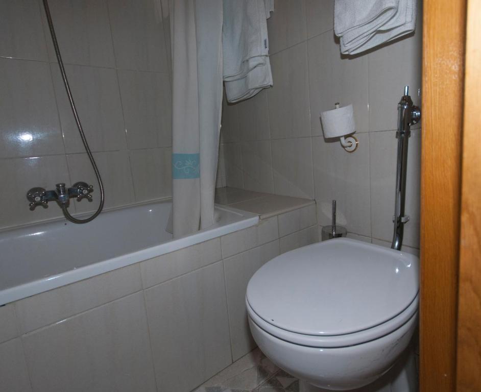Hostal Goyma II San Fernando De Henares Room photo