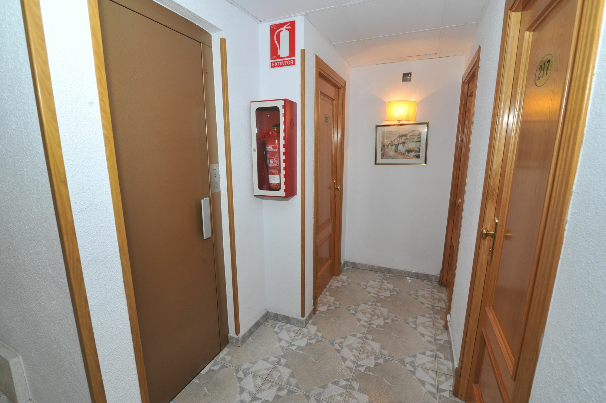Hostal Goyma II San Fernando De Henares Exterior photo